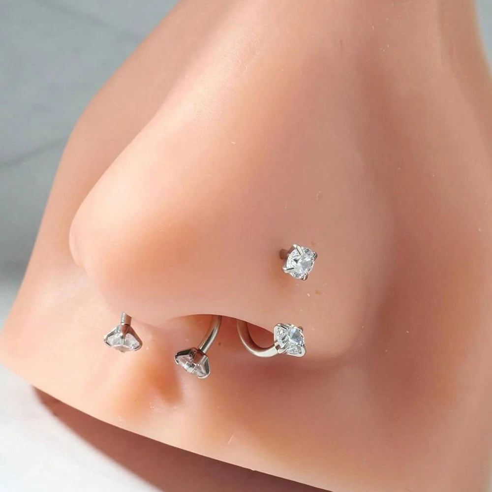 Heart Horseshoe Nose Ring