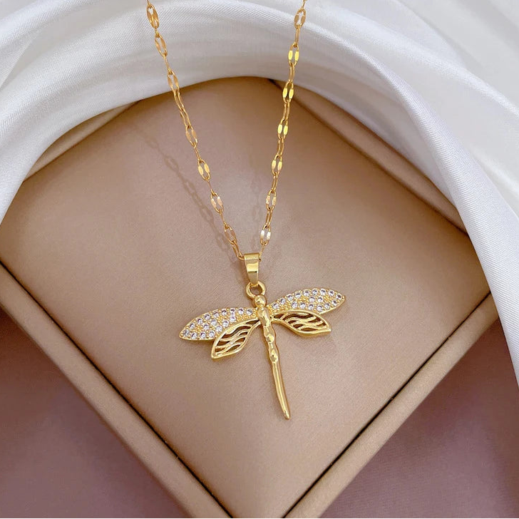 Necklace love